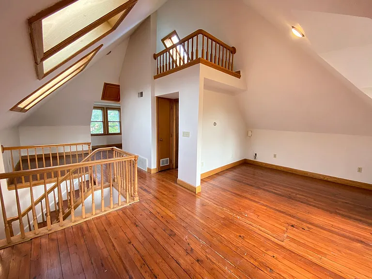 629 Dennison Ave — Photo 9
