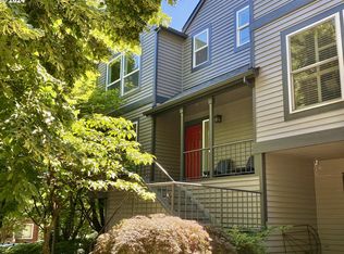 236 S Whitaker St, Portland, OR 97239