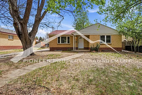 4564 E Mexico Ave Photo 1