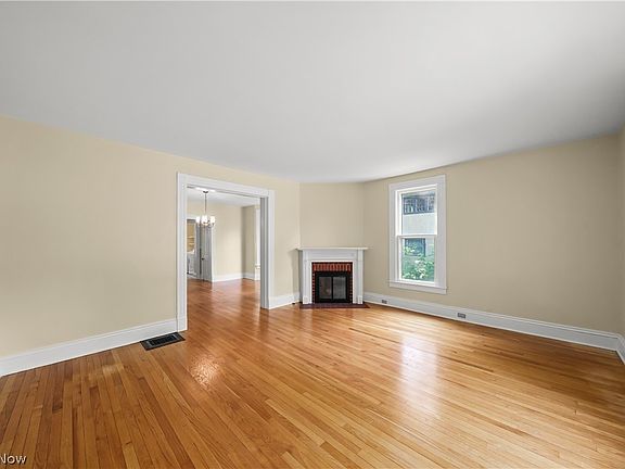 3rd image of 83 S Cedar St