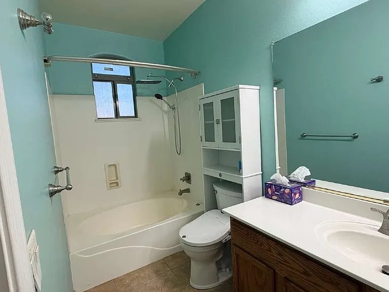 21756 N Reis Dr — Photo 3