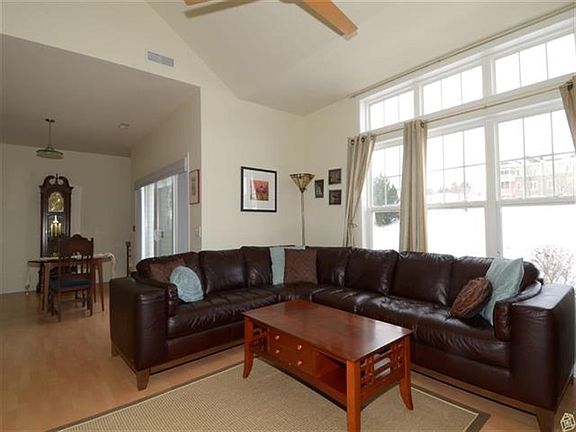 3rd image of 3119 Limekiln St #3119