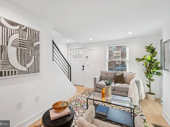 510 E Wildey St, Philadelphia, PA 19125