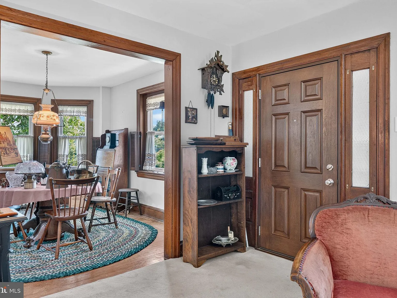4 bed, 1.5 bath, 1893 sqft, $3,500 — Photo 4
