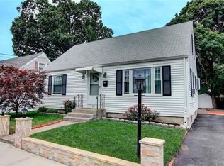 86 Ordway St, Pawtucket, RI 02861