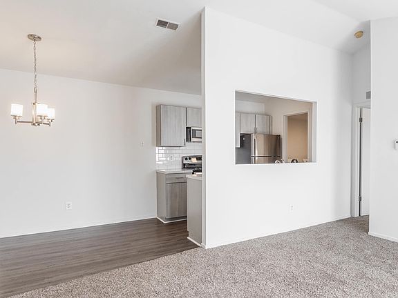 2nd image of 2770 Pine Knoll Dr #870300F