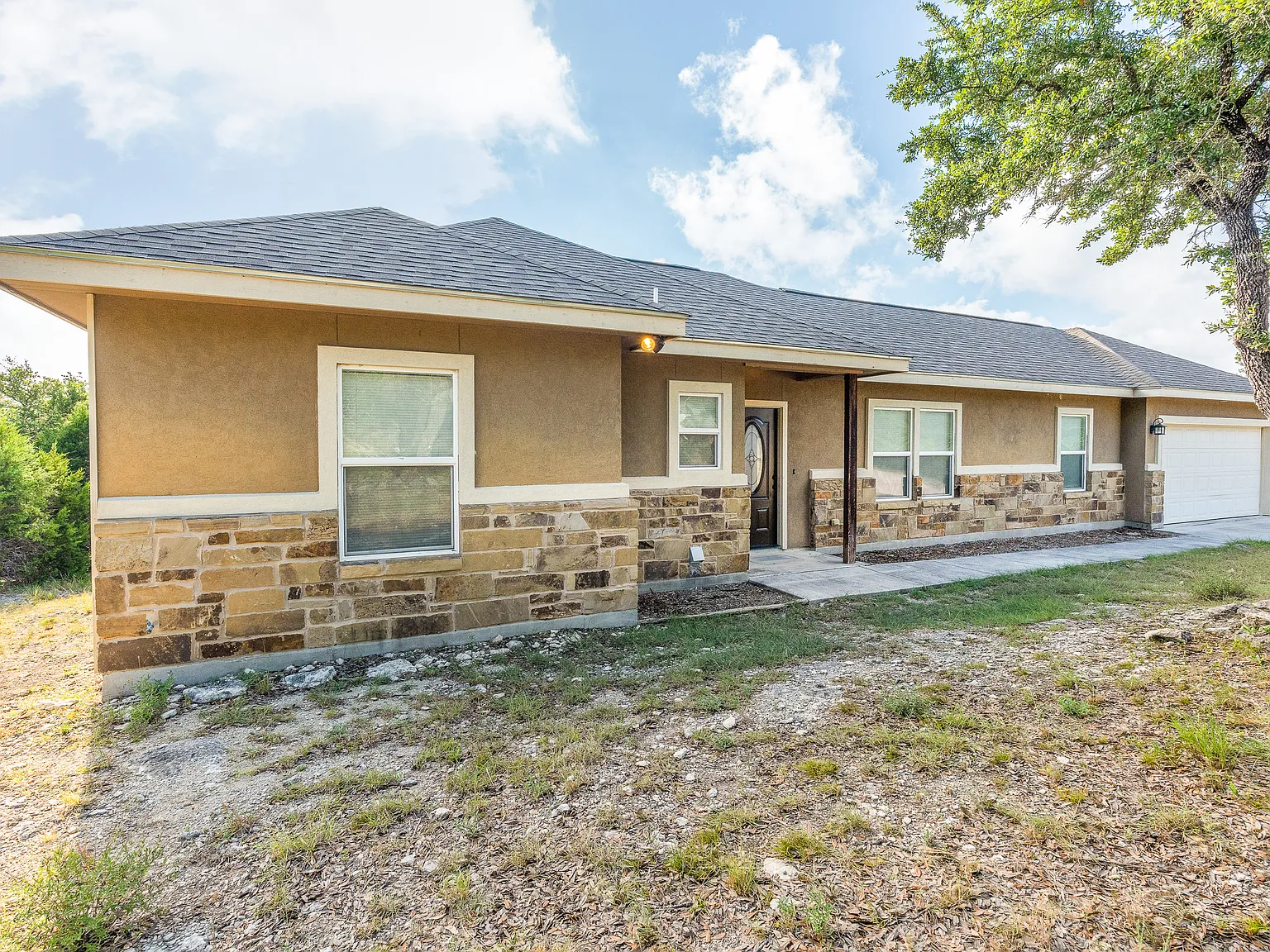 1131 Rocky Ridge Loop — Photo 2