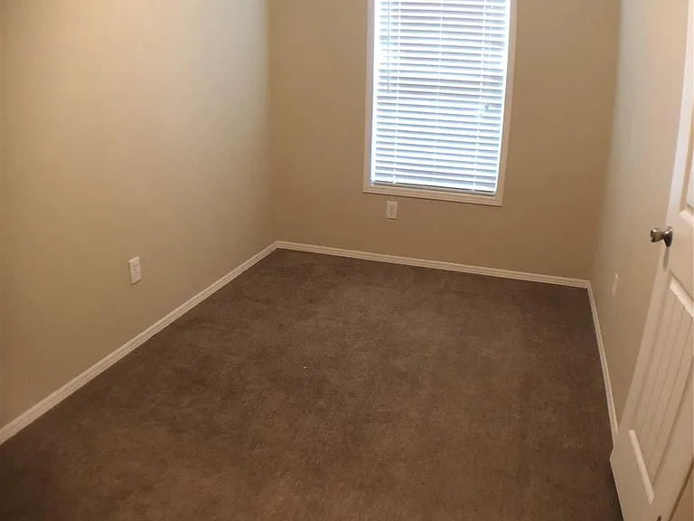 23187 E Martin Dr — Photo 10