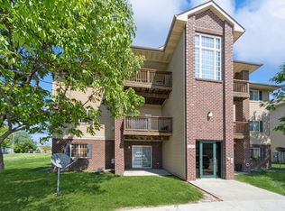 1355 SE 6th St APT 301, Grimes, IA 50111