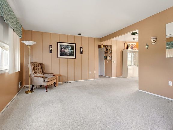4th image of 76 Haven Drive #A