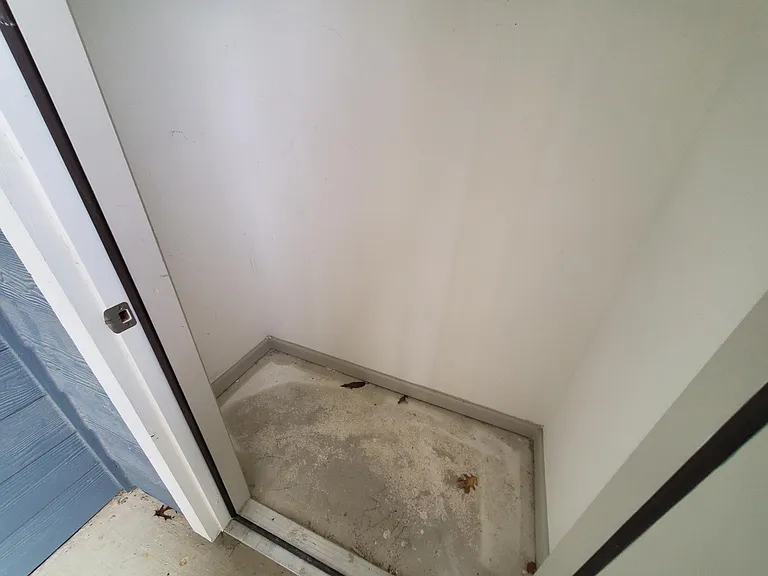 Sadler Dr — Photo 15