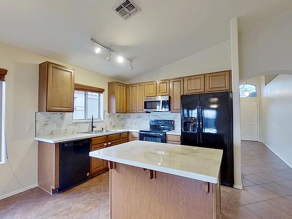 4th image of 8341 S Egyptian Dr