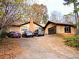 2nd image of 200 Spalding Cir