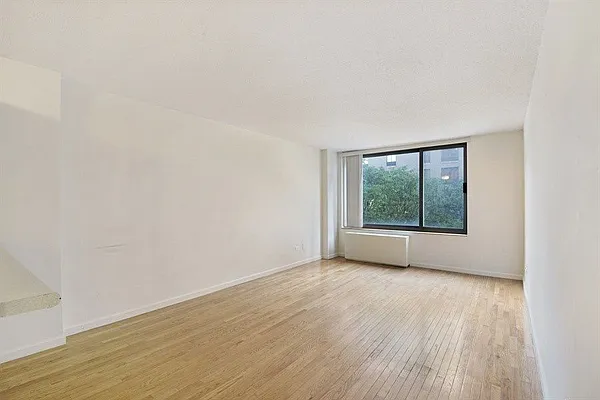 Rented by Compass | media 2