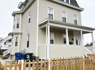 54 Lincoln St, Springfield, MA 01109