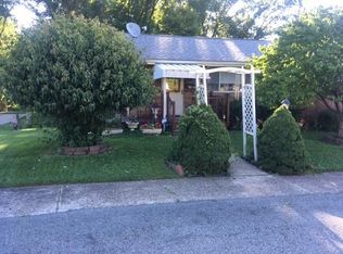 84 Mayflower Dr, Uniontown, PA