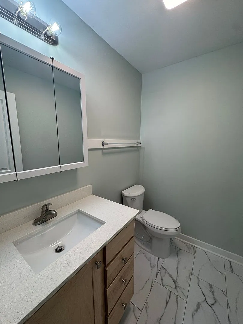 1/2 Month Free Rent Special Totally remodeled inside and out two bedroom house. Move In Ready. Do... — Photo 4