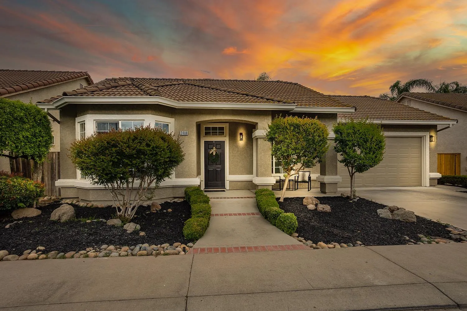 2408 Amber Elm Dr photo 1
