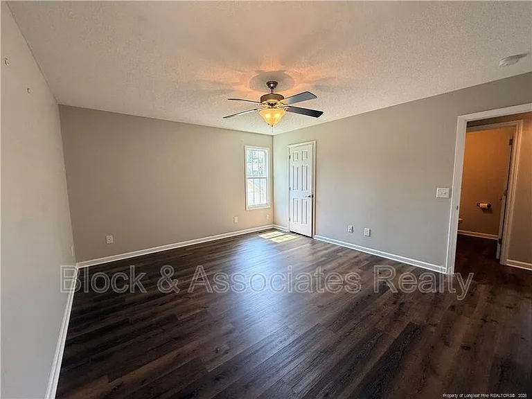 455 Crusaders Dr — Photo 10