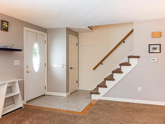 4th image of 5849 Durham Ln