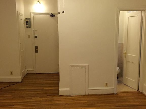 5th image of 158 N 21st St #1R