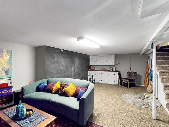 4th image of 413 Brill St