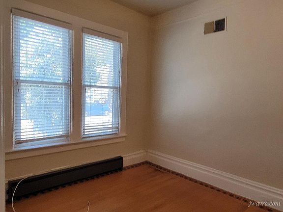 3rd image of 847 N Point St #849