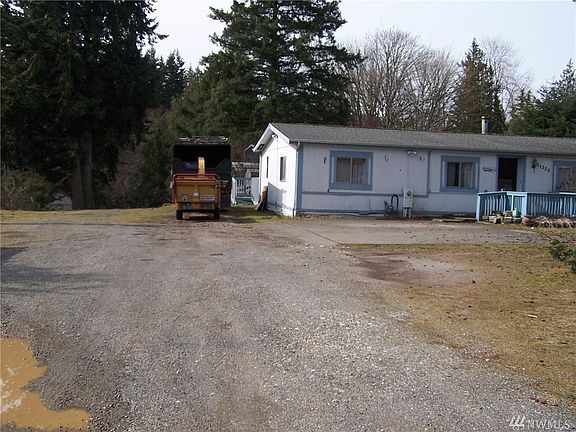 2nd image of 21320 Locust Way
