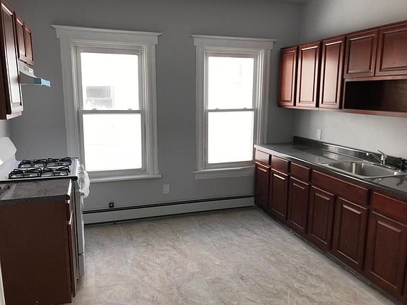2nd image of 222 Elmwood Ave APT 4