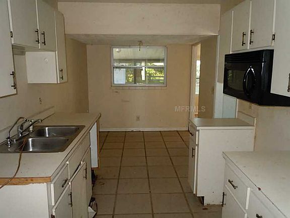 4th image of 5760 Driftwood Dr