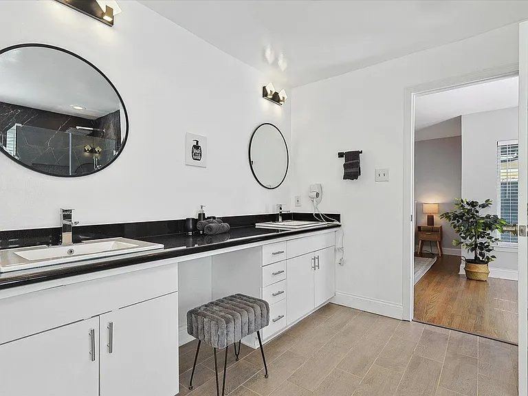 3608 Courtdale Dr #3608 — Photo 33