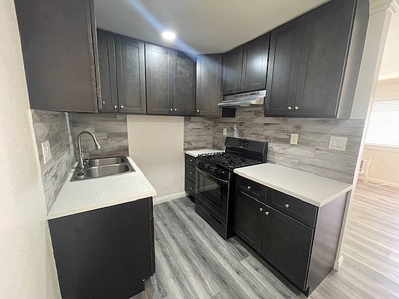 2nd image of 1327 W Stoneridge Ct APT 4
