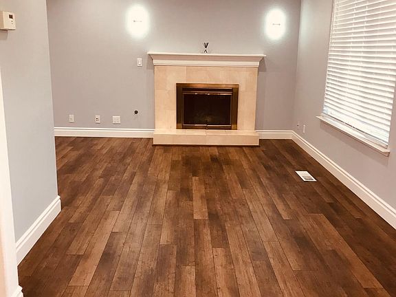 3rd image of 10341 Alpine Dr APT C