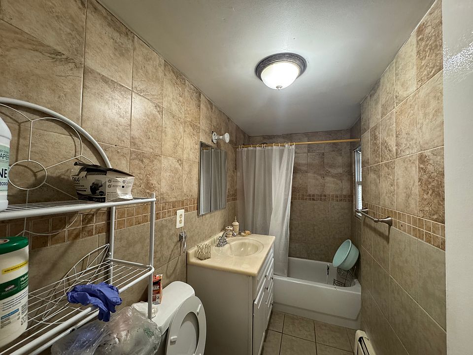 2nd image of 2932 Brighton 6 St #1