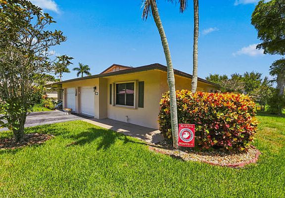 2nd image of 1651 Palmland Dr