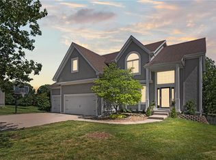 13247 Long St, Overland Park, KS 66213