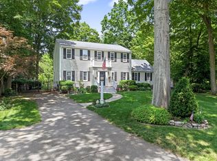 3 Pike St, Hopkinton, MA 01748