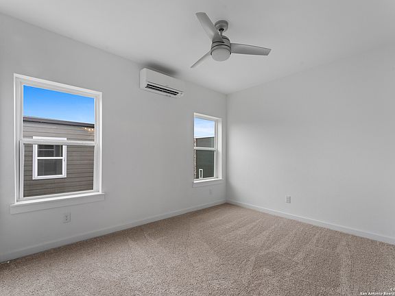 4th image of 210 W POPLAR ST #102