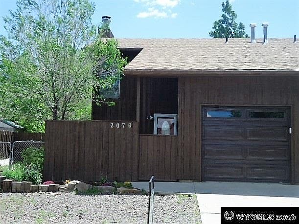 1st image of 2076 Ponderosa Way