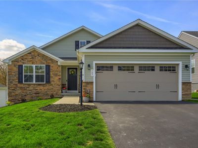 105 Touchstone Ct, Harmony, PA, 16037