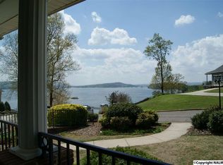 1044 Harbor Ridge Rd, Guntersville, AL 35976