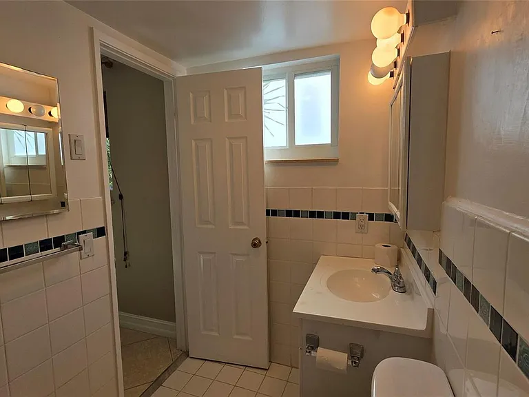 253 S Cypress Rd #225 — Photo 12