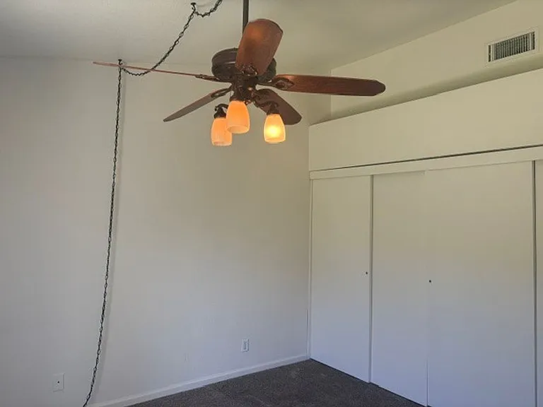 11511 Bay Meadows Ln — Photo 12