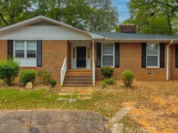 935 Rutherford Rd, Greenville, SC 29609