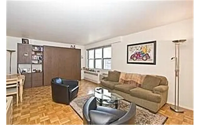 Sold by Douglas Elliman | media 8
