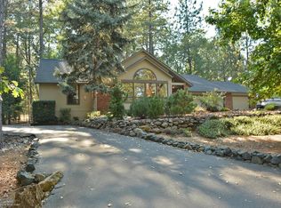12638 Friar Tuck Rd, Grass Valley, CA 95949
