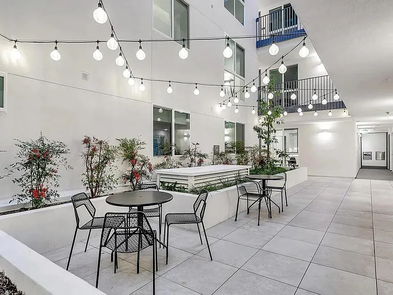 Solaire Oxford — Photo 11