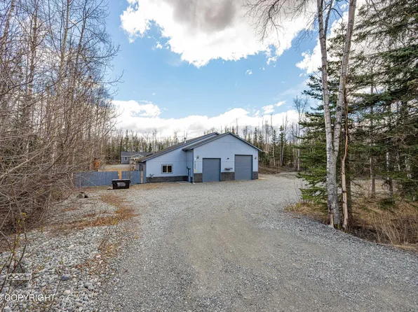 5960 W Hollywood Rd, Wasilla, AK 99623