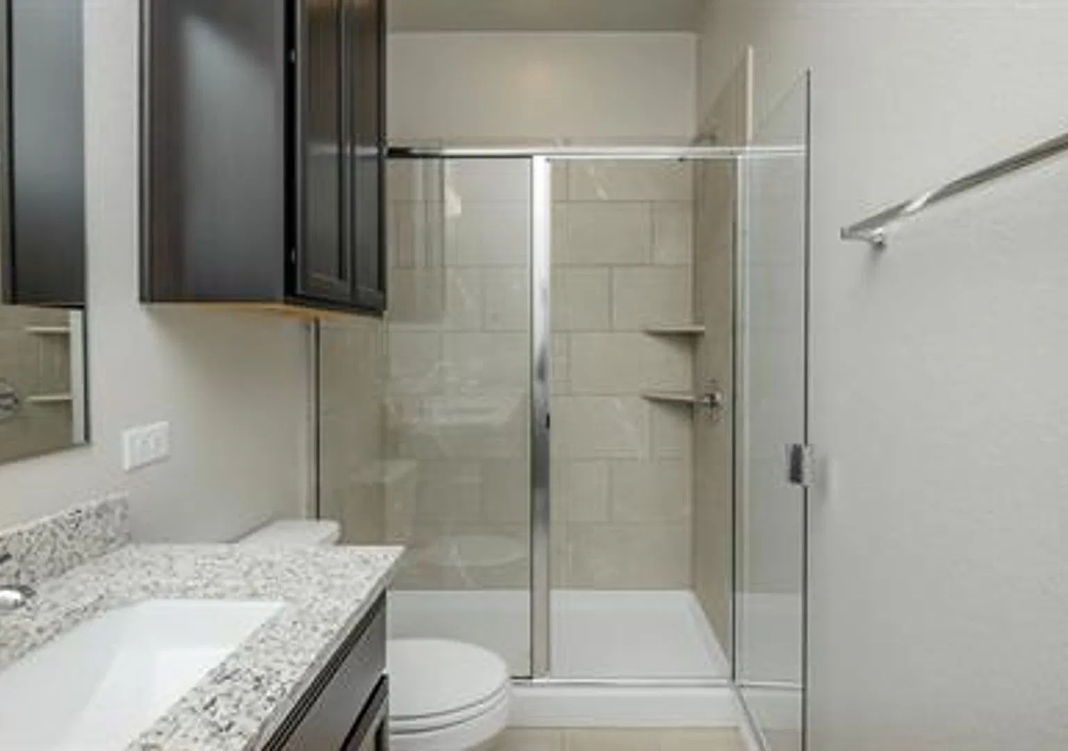 1523 Case Rd — Photo 3