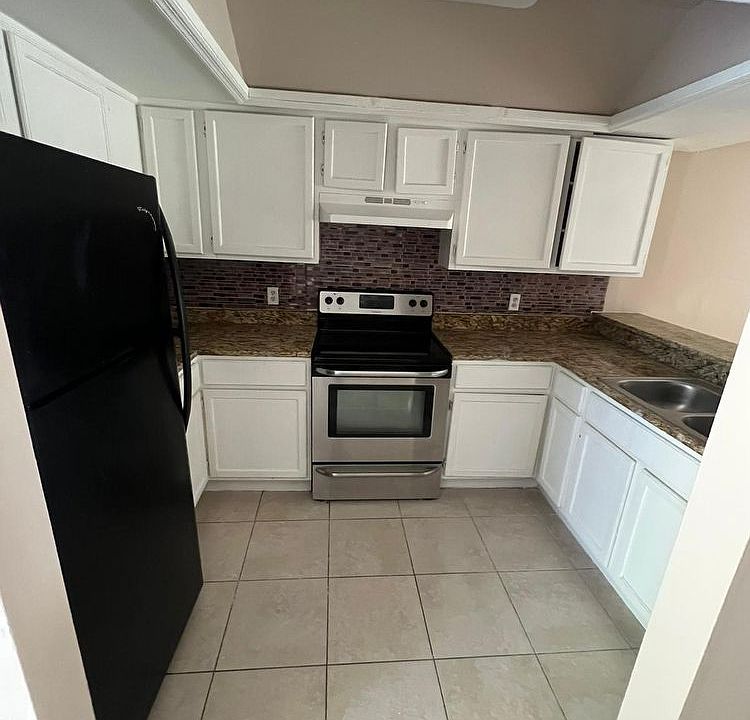 1st image of 1058 S Hoagland Blvd #1062